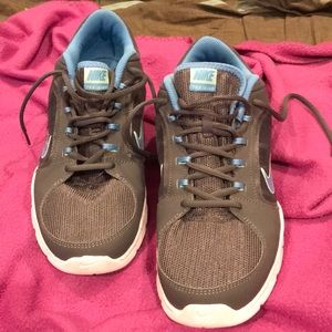 EUC Nike Training sneakers - no box